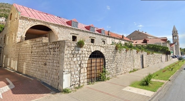 Dubrovnik, ljetnikovac u Gružu s projektom za heritage hotel!