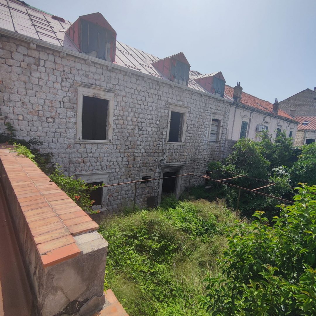 Dubrovnik, ljetnikovac u Gružu s projektom za heritage hotel!