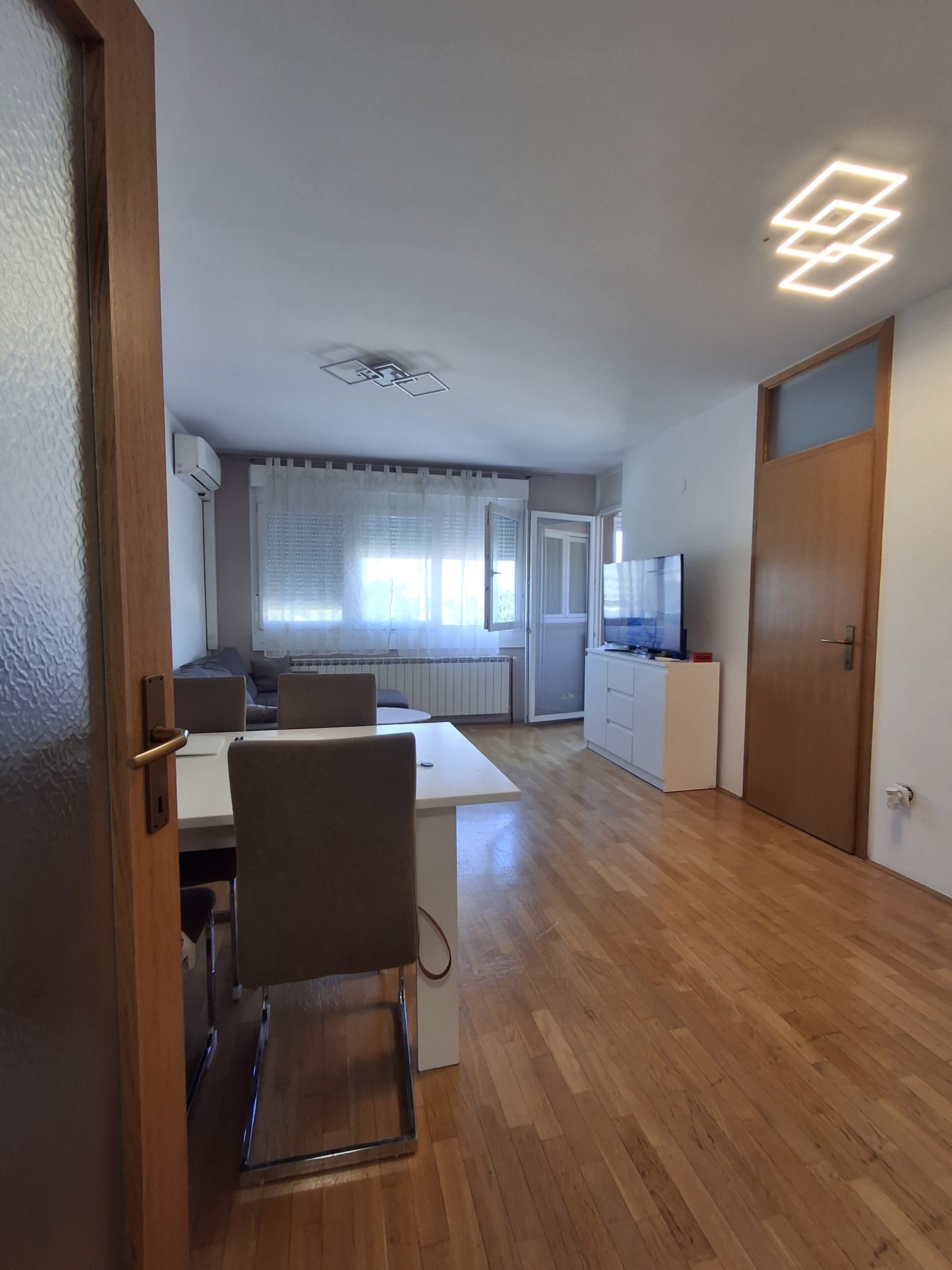 ZAGREB,kod autobusnog kolodvora,odličan dvosobni stan,43.86m² - Slika 11