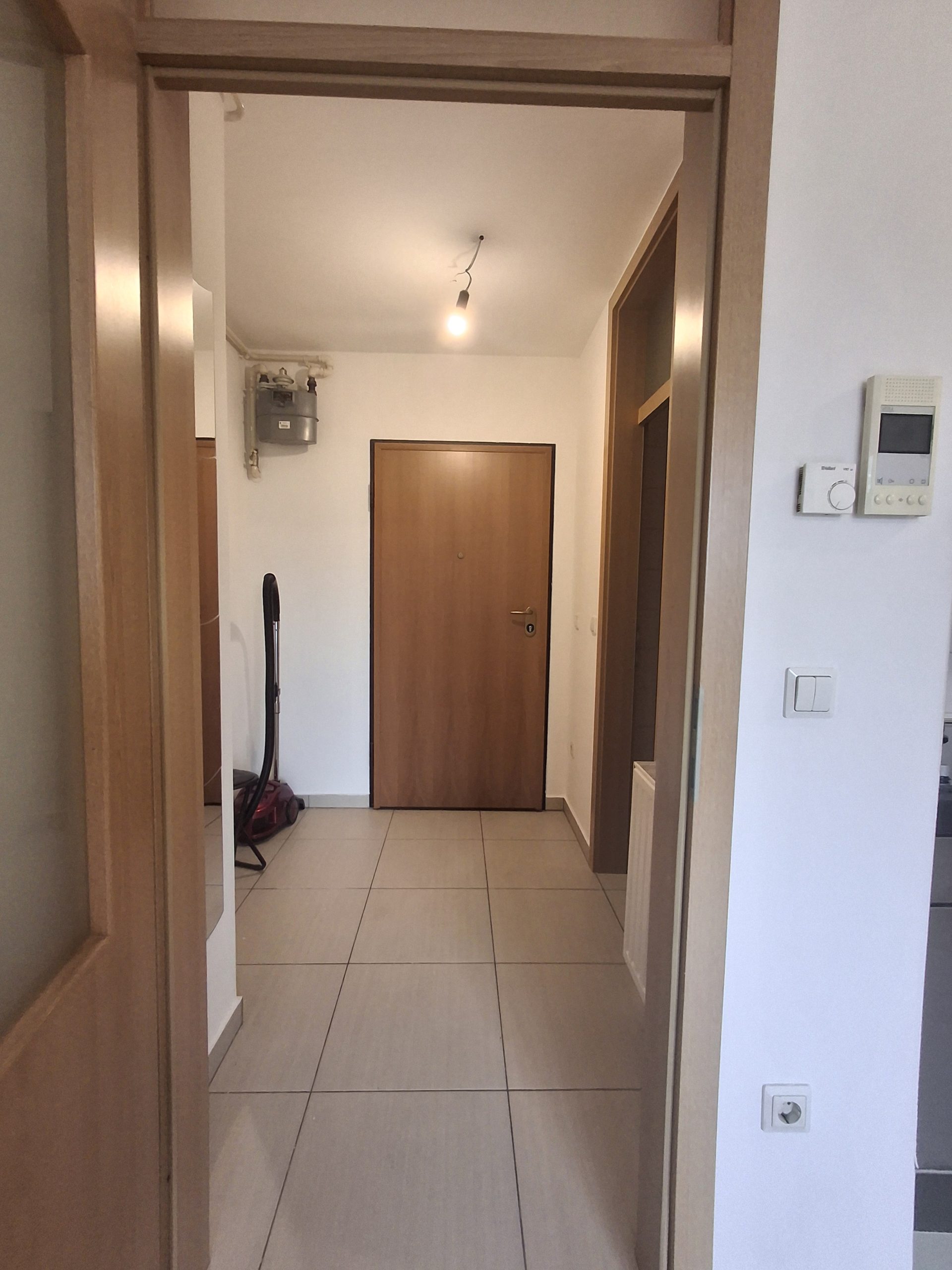 ZAGREB, VUKOMEREC, ODLIČAN MALI STAN!BEZ PROVIZIJE ZA KUPCA! - Slika 8