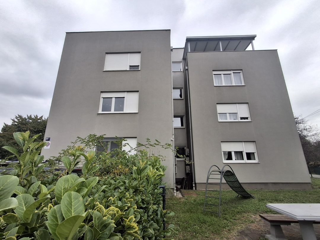 ZAGREB, VUKOMEREC, ODLIČAN MALI STAN!BEZ PROVIZIJE ZA KUPCA! - Slika 2