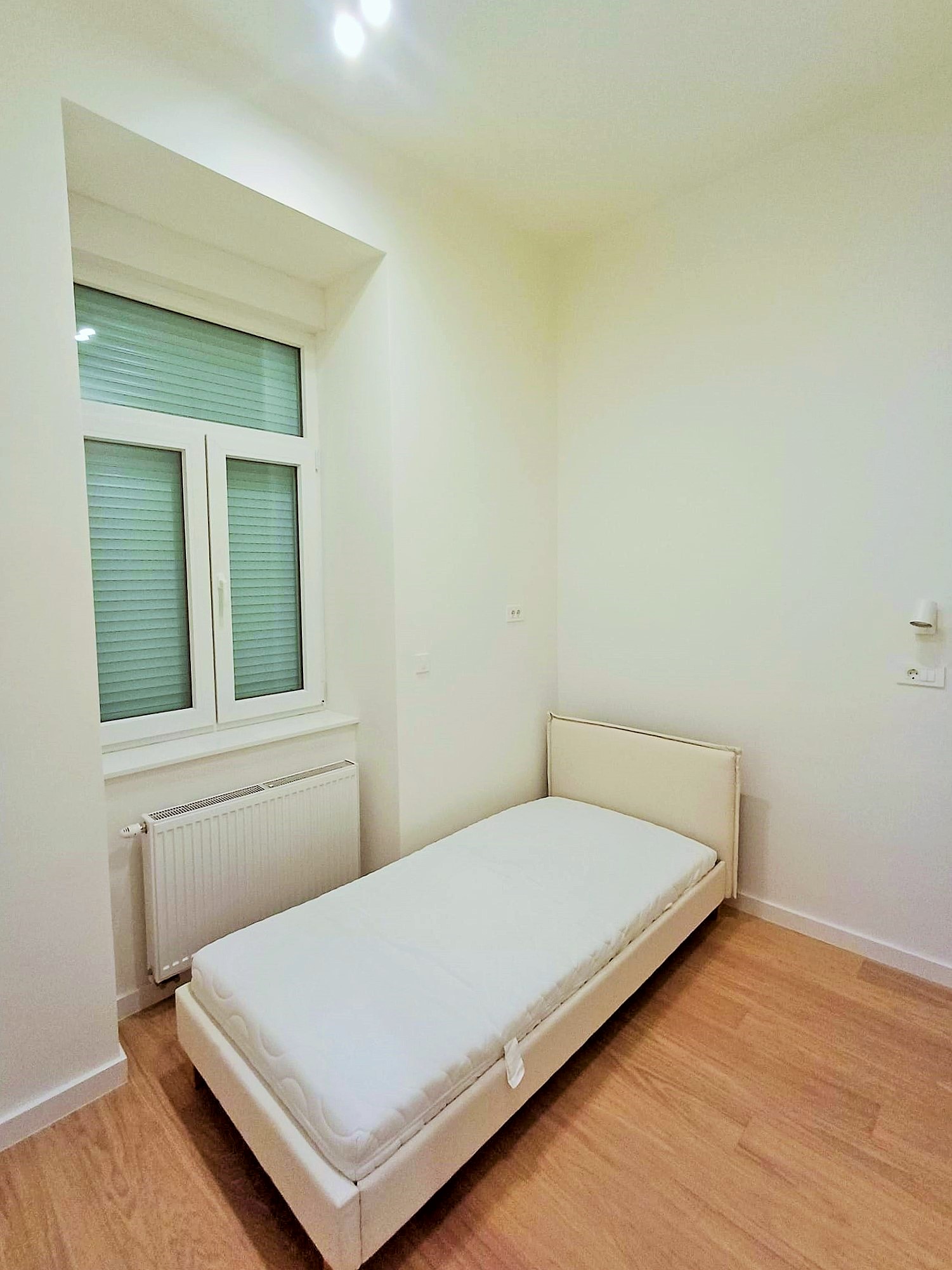 Najam, Branimirova ulica, glamurozan 4-sobni stan od 125m2 - Slika 9