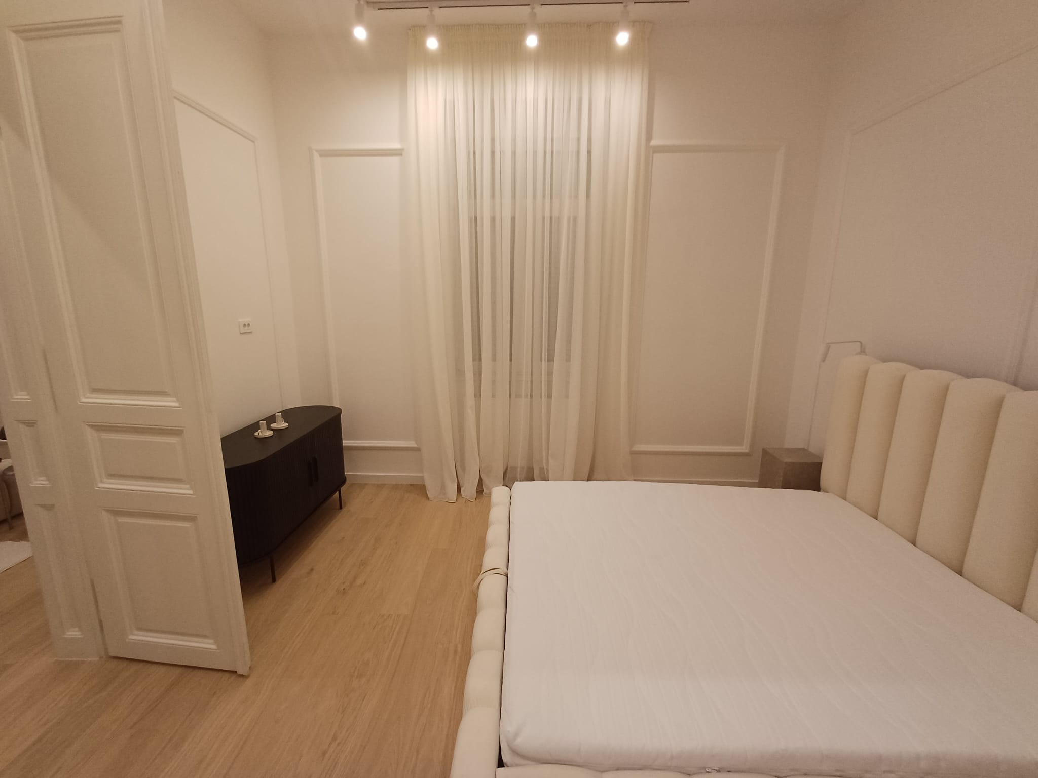 Najam, Branimirova ulica, glamurozan 4-sobni stan od 125m2 - Slika 8