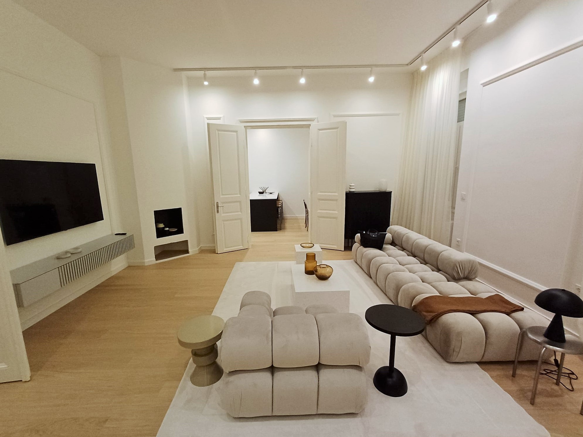 Najam, Branimirova ulica, glamurozan 4-sobni stan od 125m2