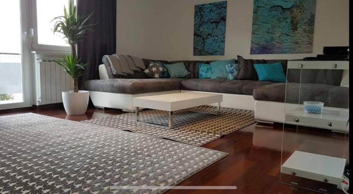 Donji grad, dvosoban stan od 67 m2, lift, BEZ PROVIZIJE ZA KUPCA!