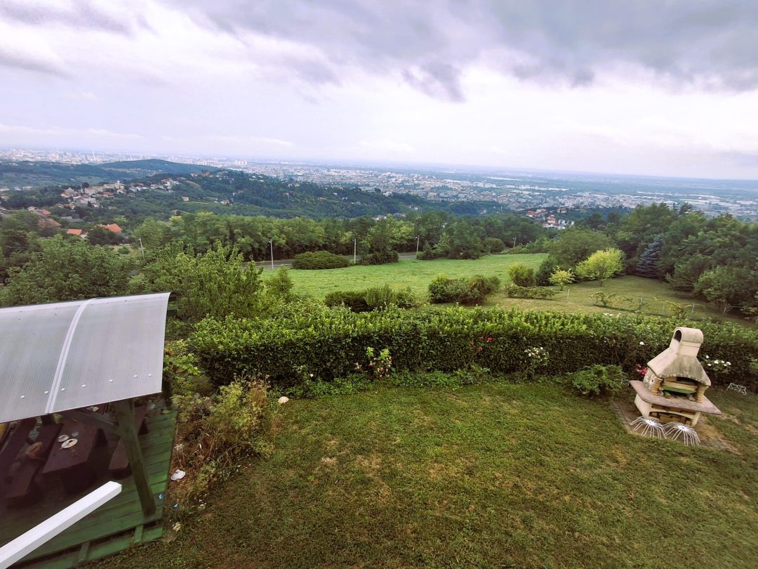 EKSKLUZIVNA OBITELJSKA KUĆA S POGLEDOM NA GRAD,ZAGREB(TEŠKOVEC) - Slika 15