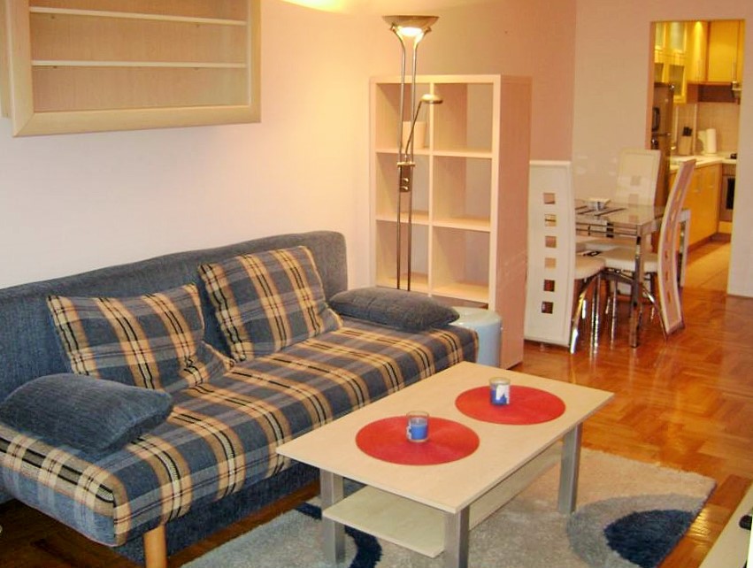 Lanište, dvosoban stan od 52,60 m2, lift, garaža, BEZ PROVIZIJE ZA KUPCA