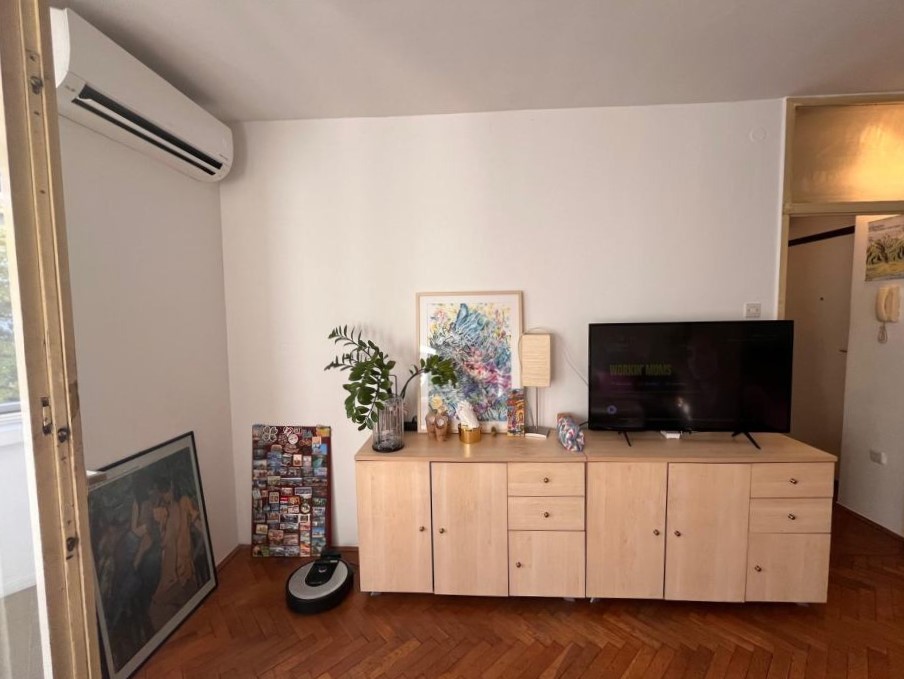 Kruge, jednosoban stan  42.00 m2, BEZ PROVIZIJE ZA KUPCA!