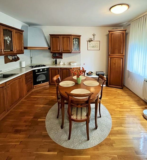 Sveti Duh, 4-stan od 118m2+garaža, BEZ PROVIZIJE ZA KUPCA! - Slika 5