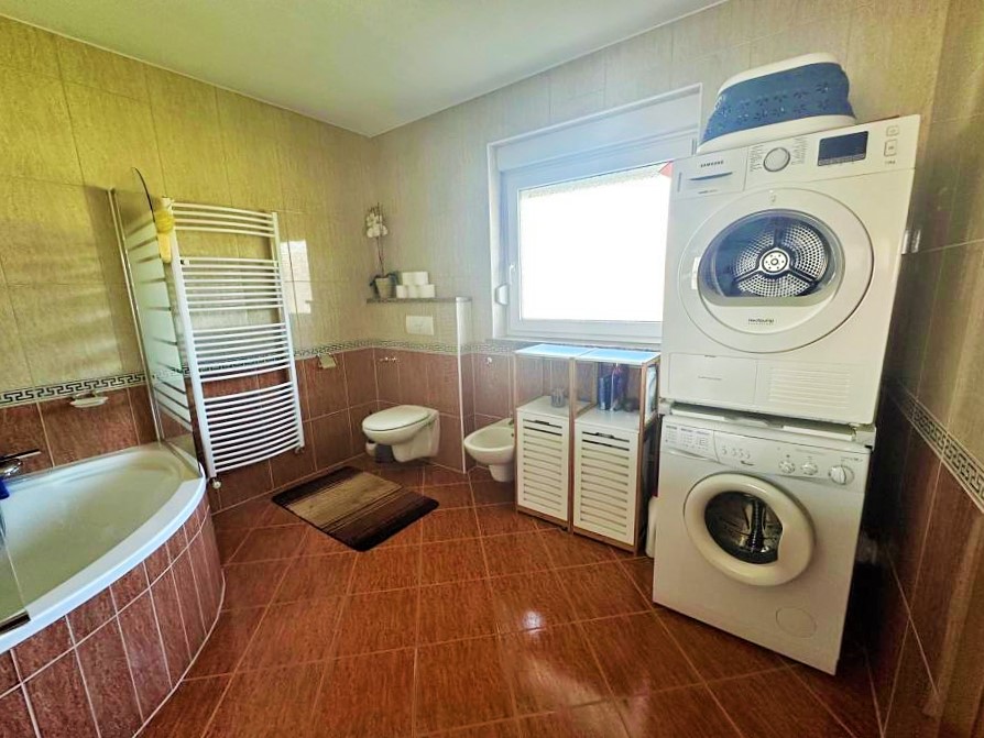 Sv. Klara, elegantna kuća 147 m2, BEZ PROVIZIJE ZA KUPCA! - Slika 16