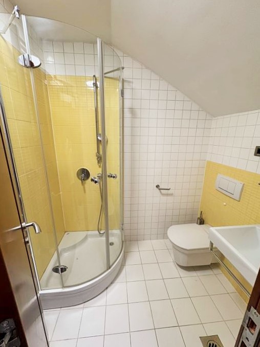 Remete, dvoetažan 4-stan od 172.00 m2, BEZ PROVIZIJE ZA KUPCA! - Slika 4