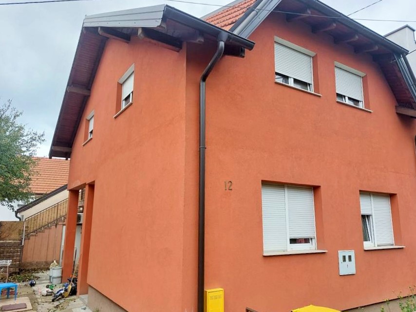 Gajevo, kuća 178,91 m² dvorište, VPM, BEZ PROVIZIJE ZA KUPCA!