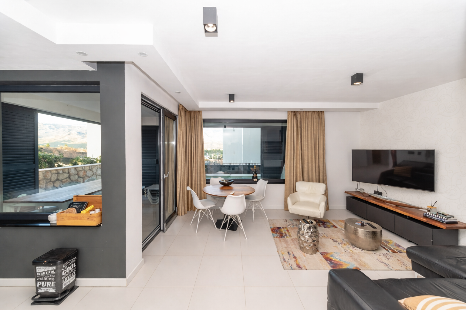 ODLIČAN APARTMAN S VRTOM I BAZENOM–Vinjerac kod Zadra - Slika 16