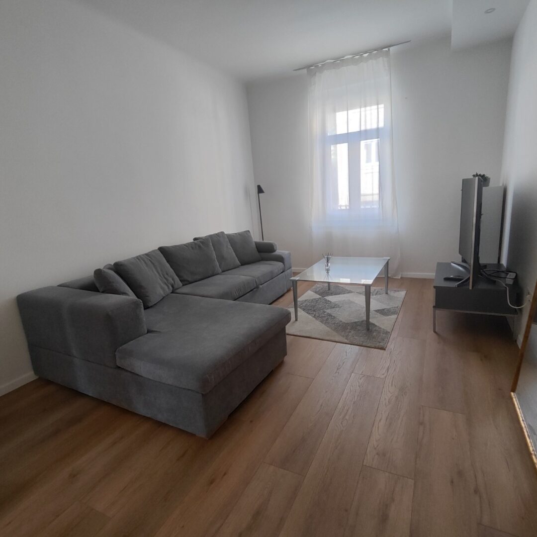 ZAGREB – SVETI DUH | ELEGANTAN, POTPUNO UREĐEN 2-SOBAN STAN (55 m²) | USELJIV ODMAH