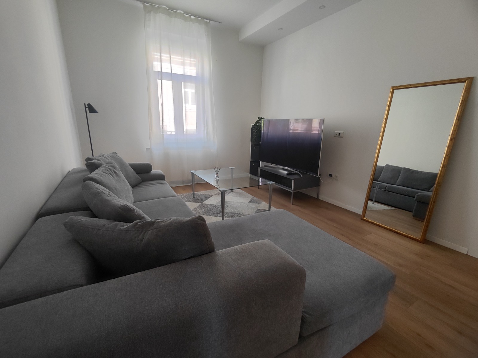 ZAGREB – SVETI DUH | ELEGANTAN, POTPUNO UREĐEN 2-SOBAN STAN (55 m²) - Slika 5