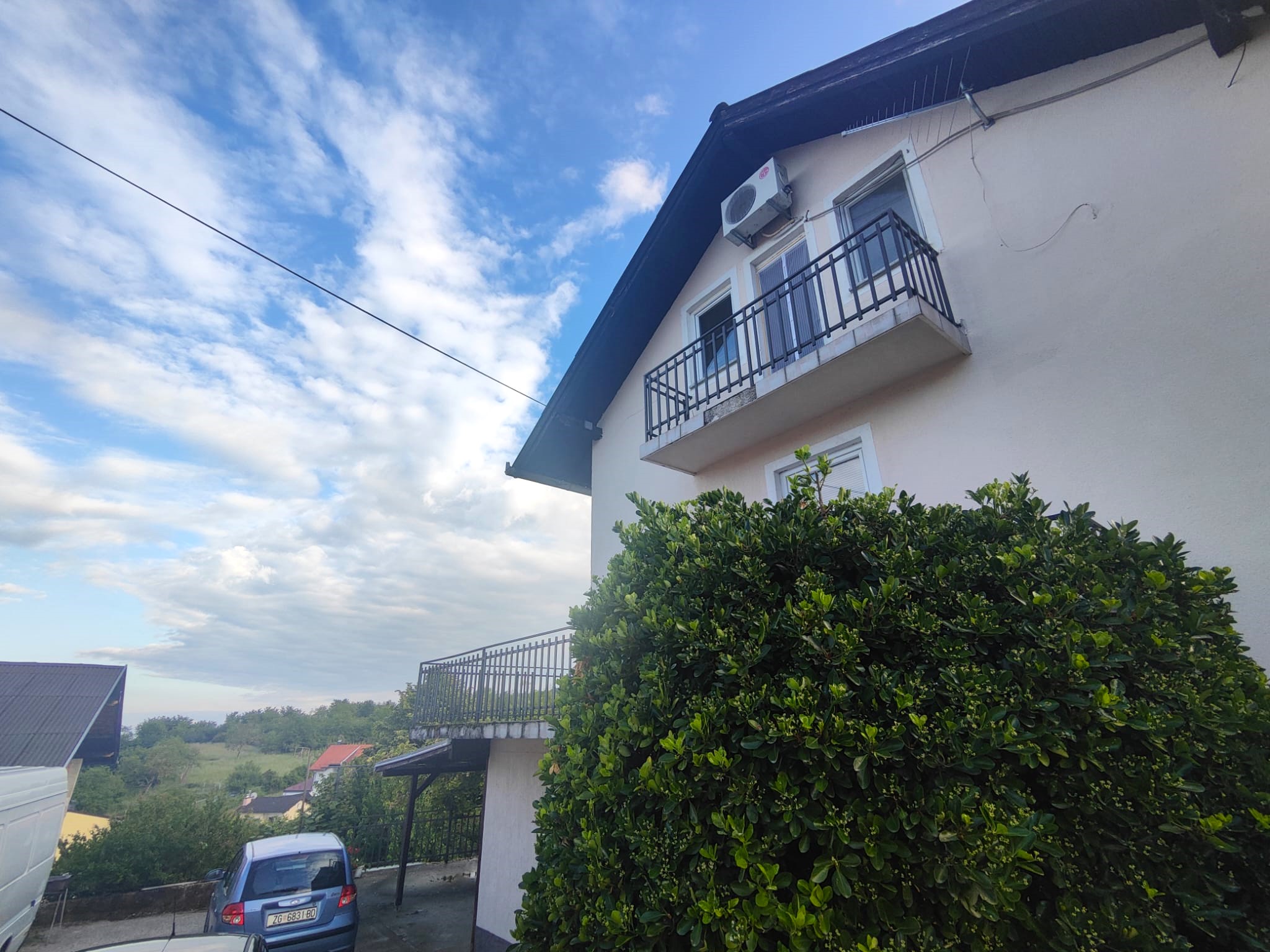 OBITELJSKA KUĆA, Zagreb (Markuševec), 219,87m2+660m2 okućnice! - Slika 26