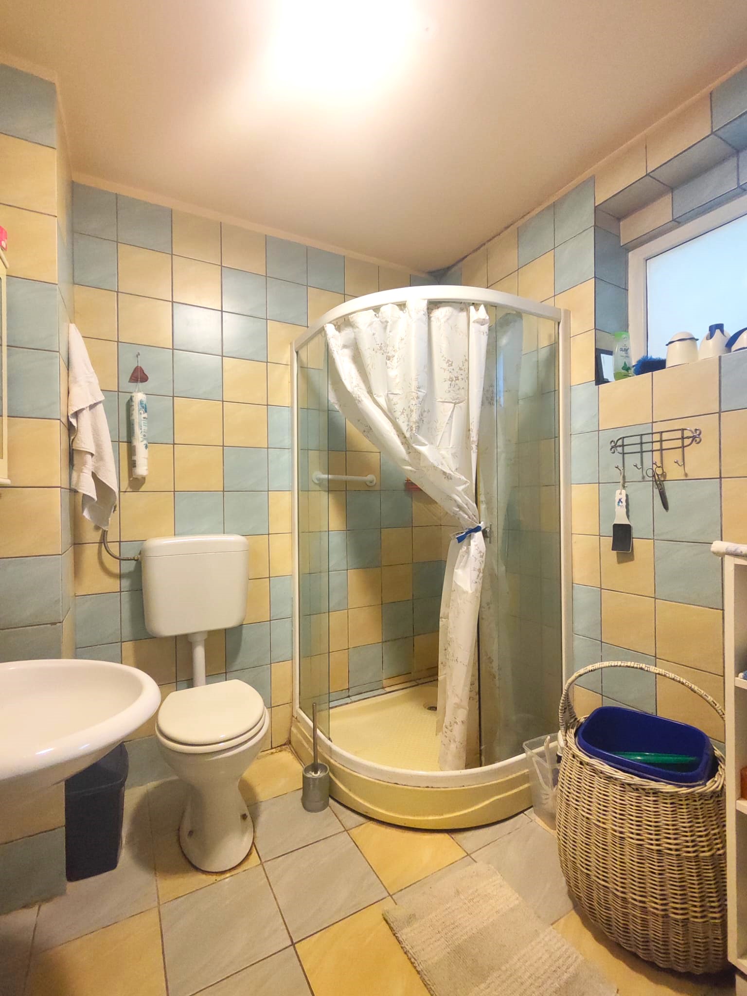 OBITELJSKA KUĆA, Zagreb (Markuševec), 219,87m2+660m2 okućnice! - Slika 8