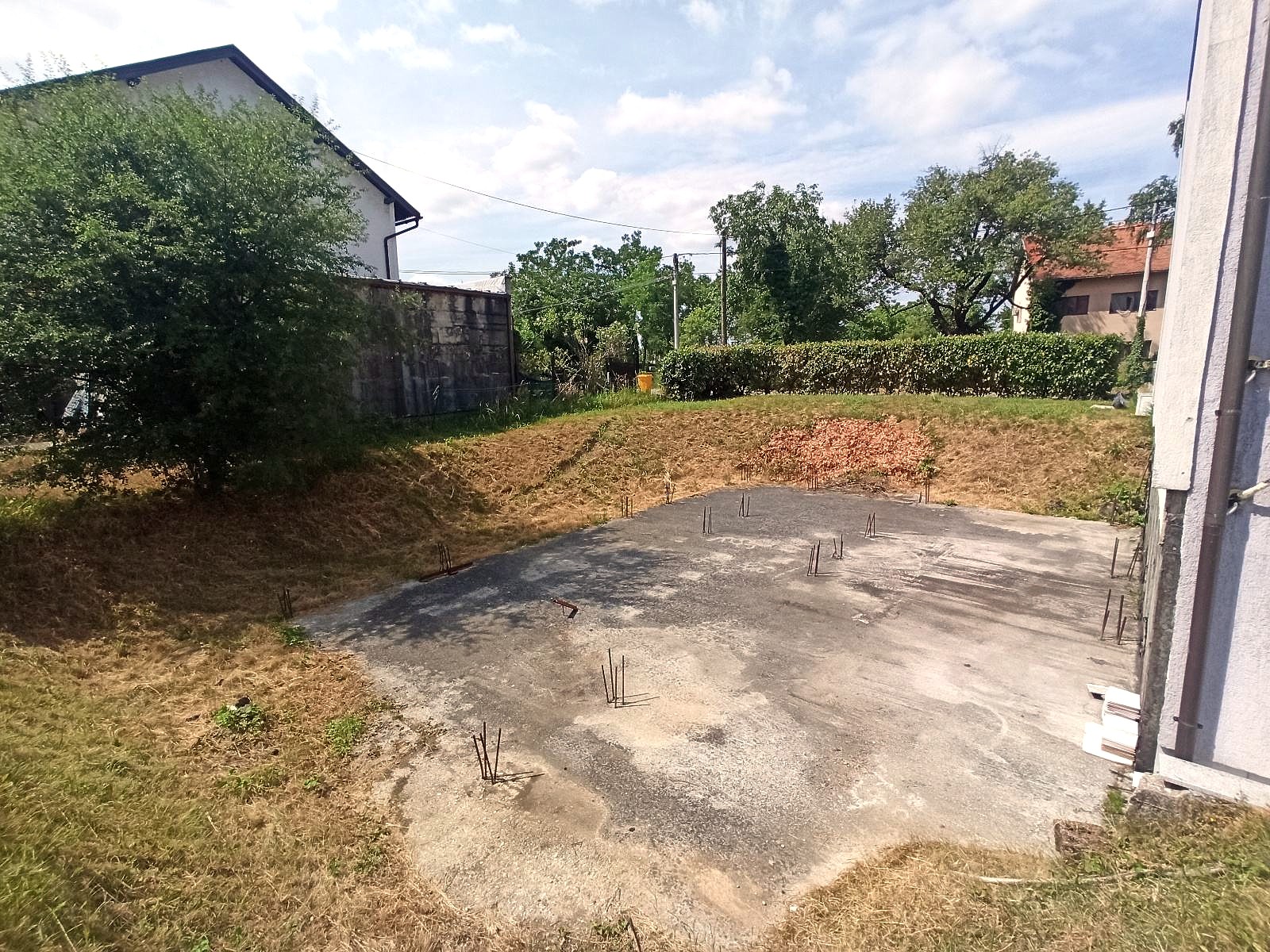 Lučko, elegantna obiteljska kuća 228 m2 + susjedna parcela, BEZ PROVIZIJE ZA KUPCA! - Slika 4