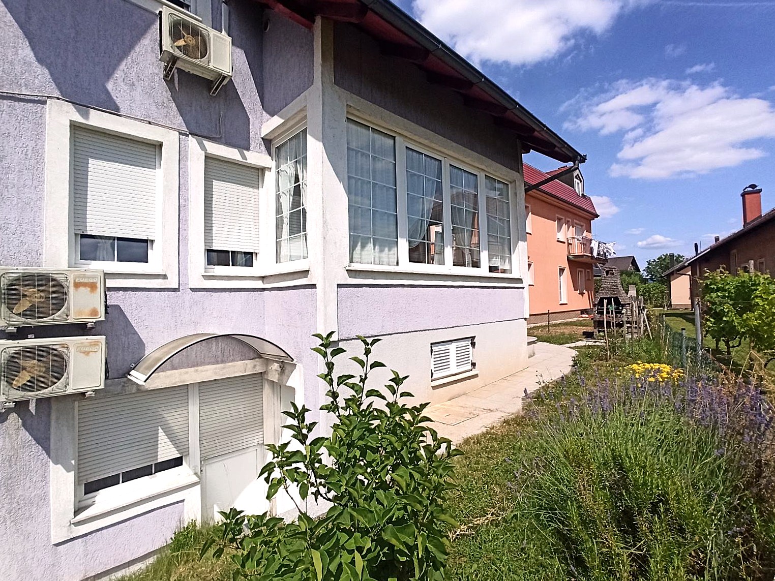 Lučko, elegantna obiteljska kuća 228 m2 + susjedna parcela, BEZ PROVIZIJE ZA KUPCA! - Slika 3