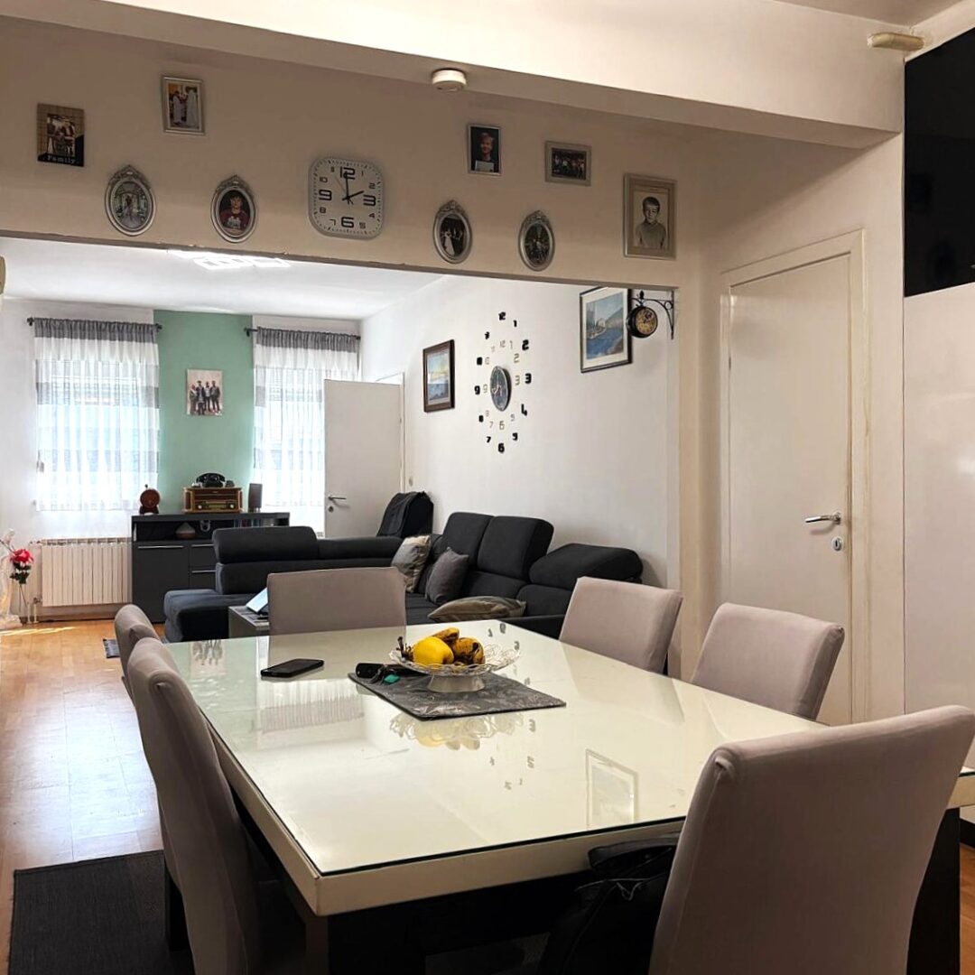 Malešnica, odličan četverosoban stan od 84m2, lift