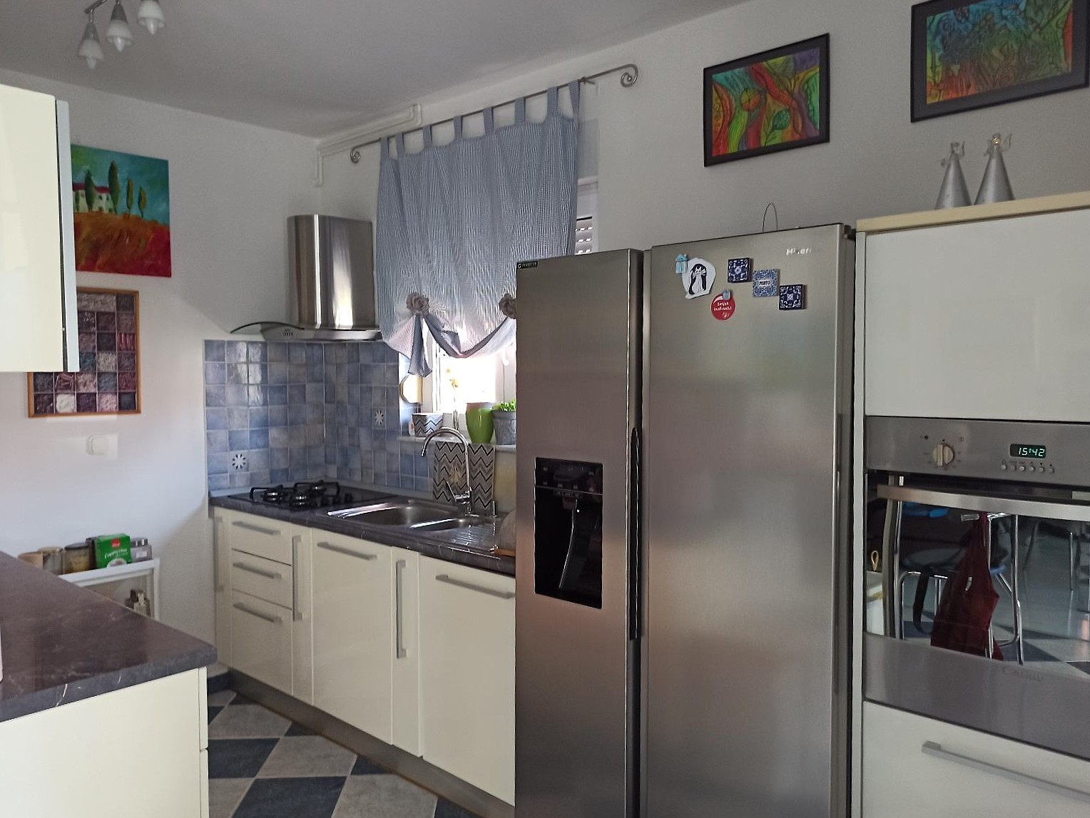 Lučko, elegantna obiteljska kuća 228 m2 + susjedna parcela, BEZ PROVIZIJE ZA KUPCA! - Slika 10