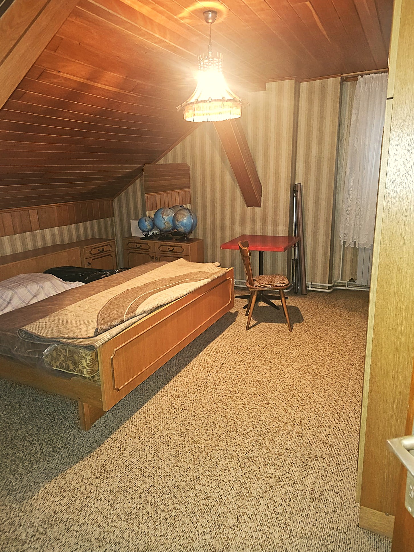 Ogulin, elegantna obiteljska kuća 400m2, BEZ PROVIZIJE ZA KUPCA! - Slika 28
