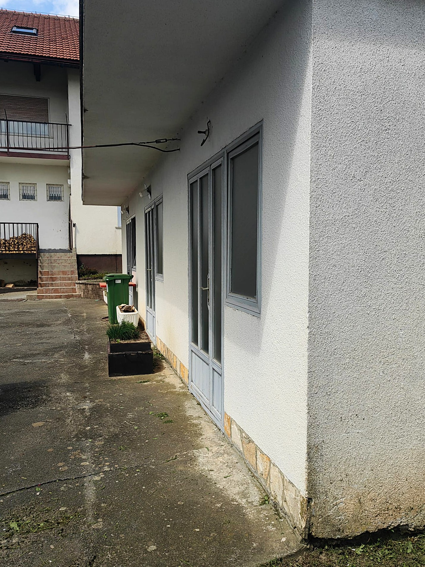 Ogulin, elegantna obiteljska kuća 400m2, BEZ PROVIZIJE ZA KUPCA! - Slika 8